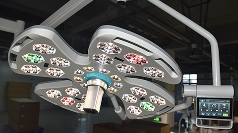 消除陰影,提升視野——無影燈的技術(shù)革新